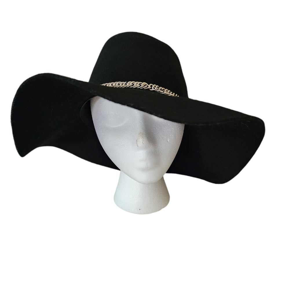Andiwaslike x Hat Attack Wool Silver Chain Brimmed Hat black